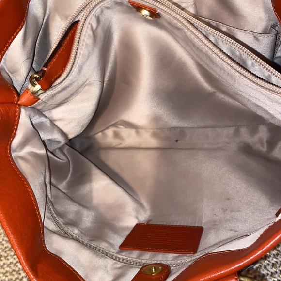 Gorgeous 2 pc matching coach bag and wallet set 😍😍😍 - Picture 17 of 17